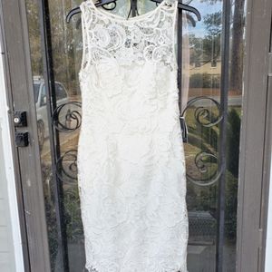 New Women's White Crochet Lace Adrianna Pappel Sleeveless Party Dress Size 2